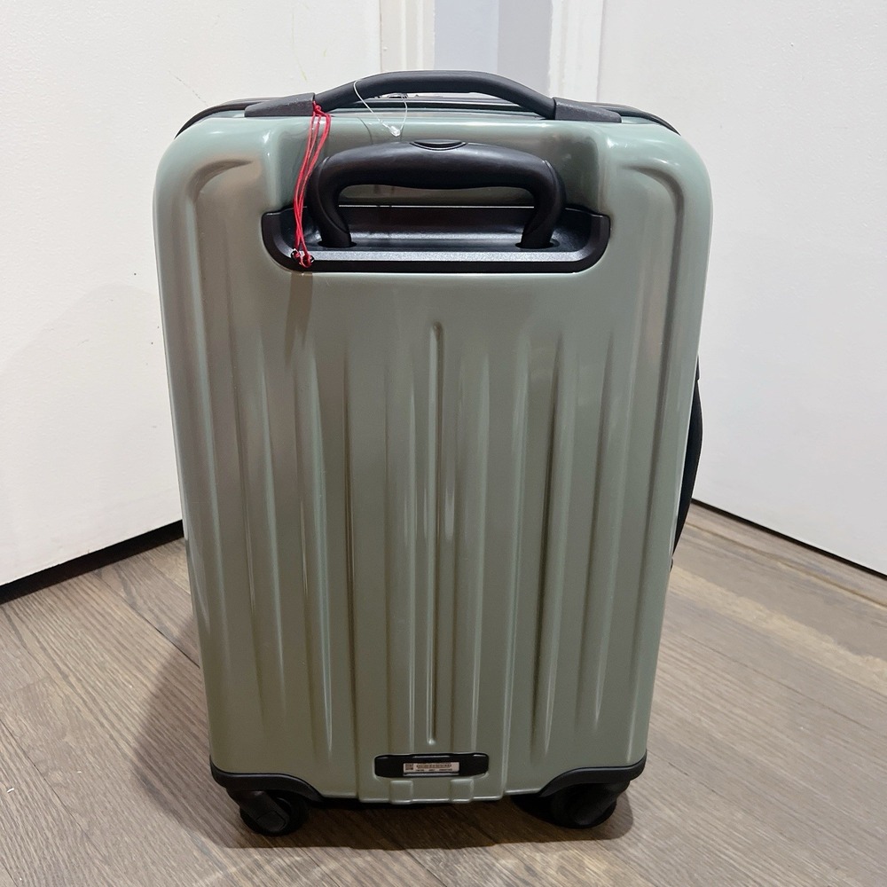 NEW Tumi V4 INTERNATIONAL Expandable 4 Wheel Carry On Suit Case - SAGE GREEN - Picture 7 of 13